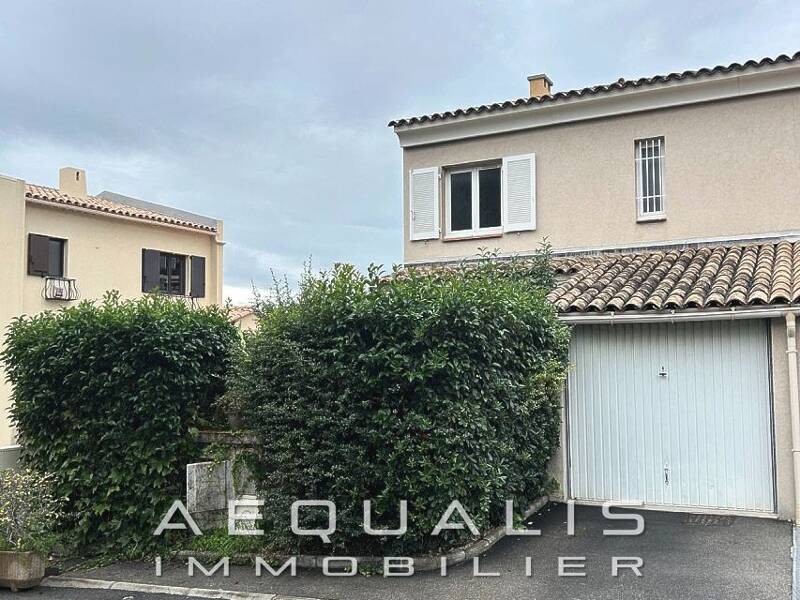 Maison à louer, 81m², SAINT LAURENT DU VAR