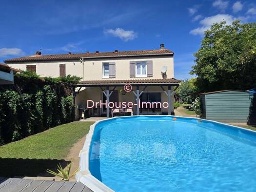 Maison à vendre 166 200 € 4 pièces 3 chambres 95 m² 431 m² de terrain Villeneuve-sur-Lot 47300