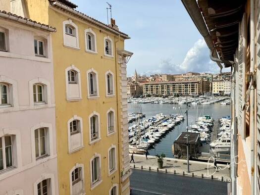 Espace bureau à vendre 379 000 € 136 m² de bureaux Opéra Marseille 1er 13001