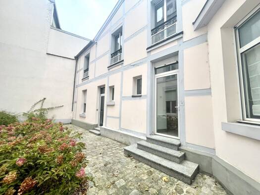 Duplex à louer 1 080 € 3 pièces 2 chambres 85 m² RDC Reims 51100