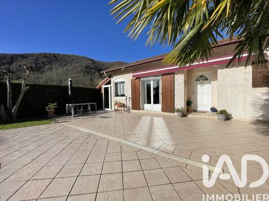 Maison de plain-pied à vendre 500 000 € 7 pièces 4 chambres 141 m² 1 113 m² de terrain Souillet-Vouise Voiron 38500