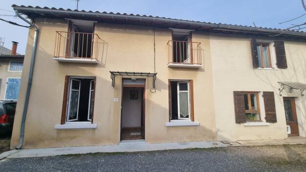 Maison à vendre 249 000 € 3 pièces 2 chambres 80 m² 837 m² de terrain Est Trévoux 01600
