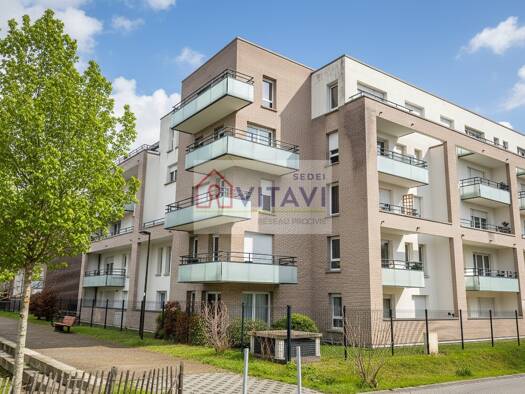 Appartement à vendre 207 000 € 3 pièces 2 chambres 60,4 m² Étage 4/4 Amiens 80000