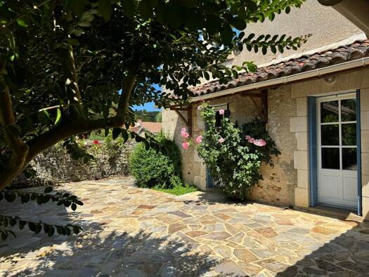 Maison à vendre 176 000 € 5 pièces 3 chambres 100 m² 1 188 m² de terrain Saint-Front-la-Rivière 24300