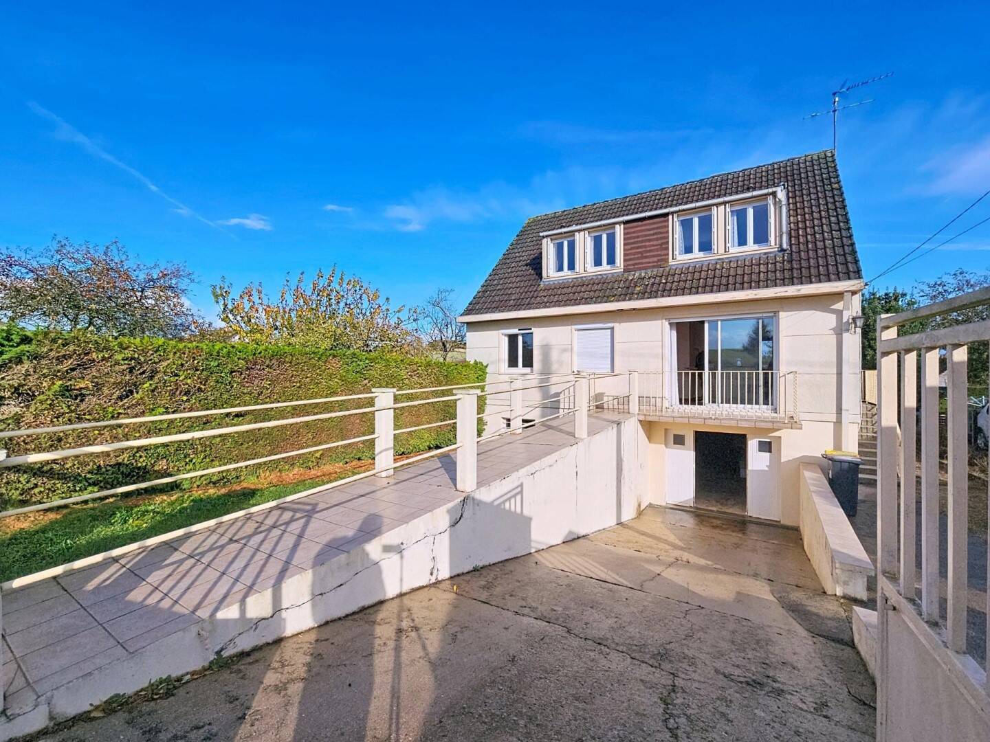 Maison à vendre, 120m², LONGUEVILLE