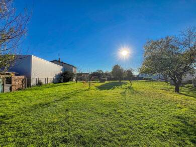 Terrain à vendre 104 800 € 539 m² de terrain Medis 17600