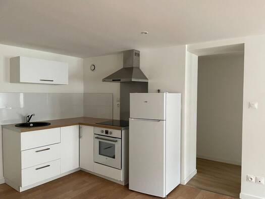 Appartement à louer 655 € 3 pièces 2 chambres 51,55 m² Étage 3/3 Centre Nord Mâcon 71000