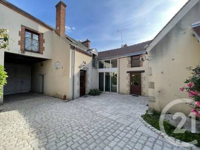 Maison à vendre 388 000 € 5 pièces 3 chambres 200 m² 525 m² de terrain Chateauneuf sur Loire 45110