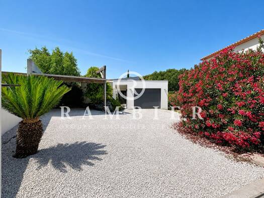 Maison à vendre 630 000 € 4 pièces 3 chambres 144 m² 1 007 m² de terrain Sainte-Croix-de-Quintillargues 34270