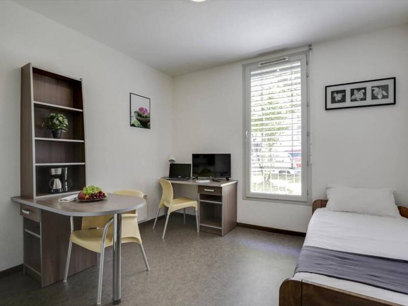 Maison à louer, 23m², LYON 4E