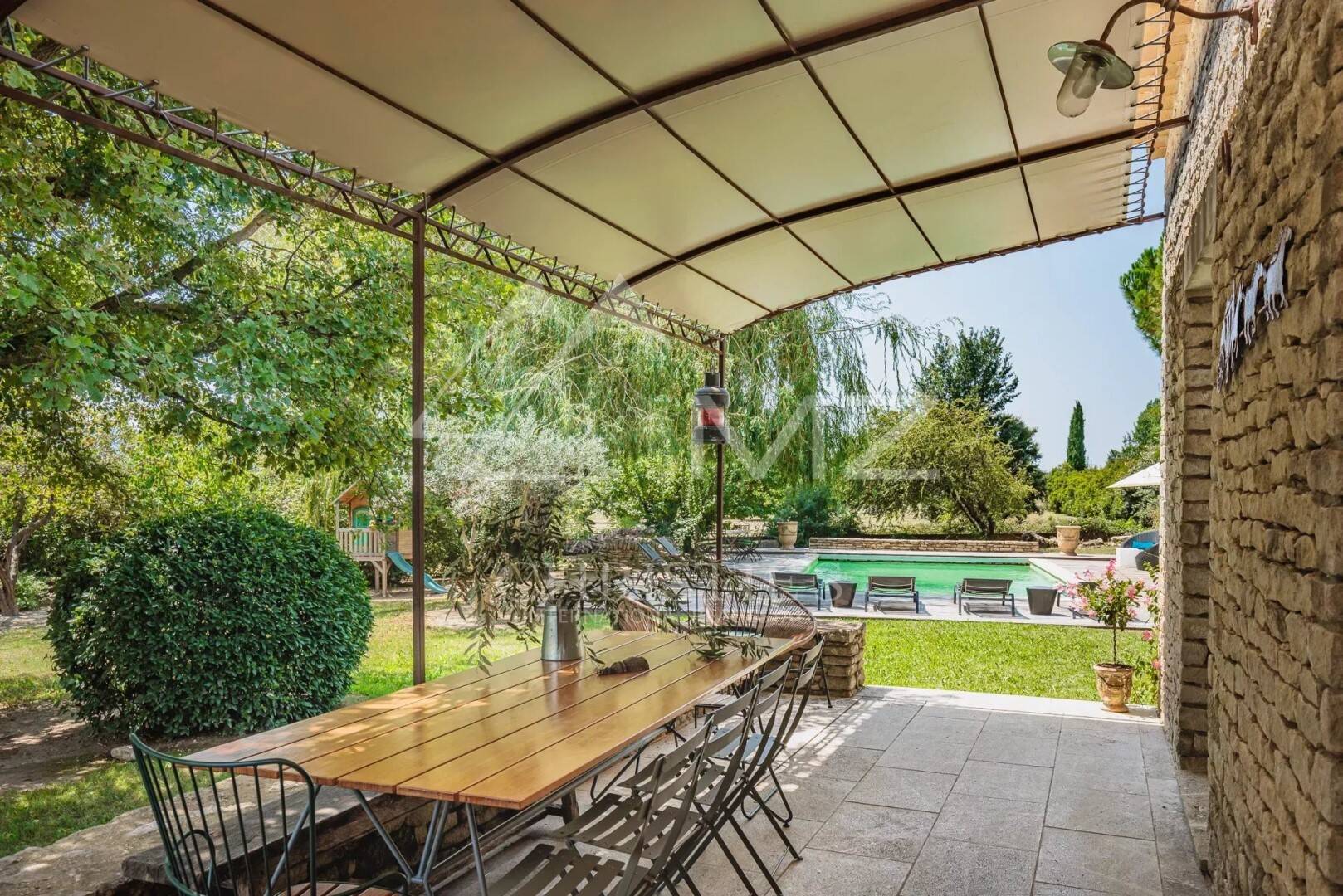 Maison à vendre, 200m², GORDES