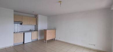 Appartement à louer 599 € 2 pièces 1 chambre 42,8 m² RDC Rabaudy Castanet Tolosan 31320