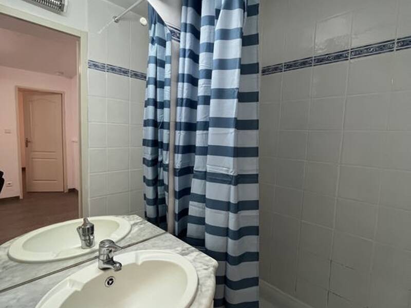 Maison à louer, 23m², NIMES