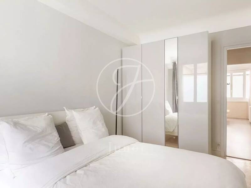 Maison à louer, 32m², PARIS 16E