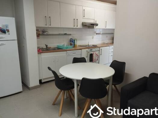 Colocation à louer 440 € 1 pièce 5 chambres 11 m² dès le 30/04/2026 Centre Croix 59170