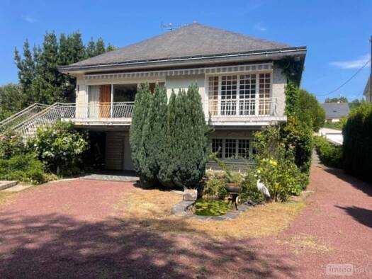 Maison à vendre 297 243 € 7 pièces 5 chambres 160 m² 1 327 m² de terrain Saumur 49400