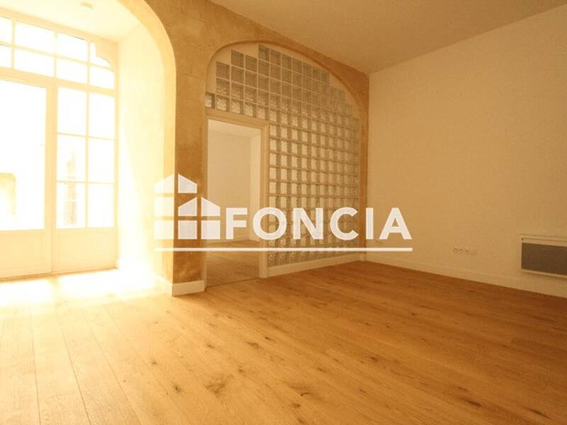 Maison à louer, 62m², NIMES