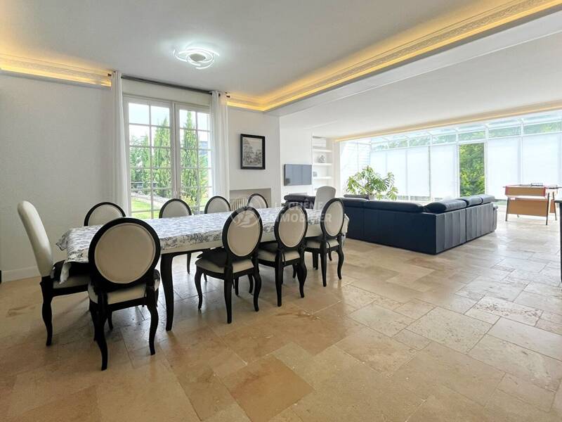Maison à louer, 320m², LE CHESNAY