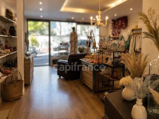 Activités diverses à vendre Fonds de commerce 39 000 € 1 pièce 60 m² de surface de vente Nord Jonage 69330