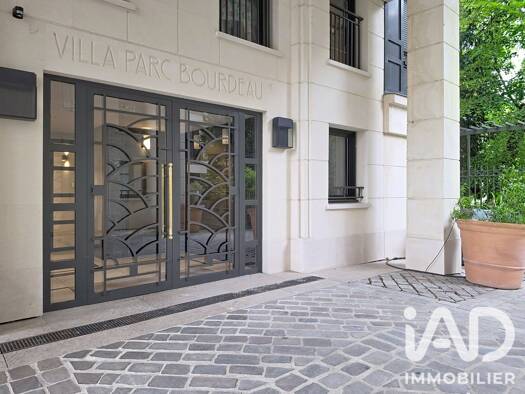 Appartement à vendre 359 000 € 2 pièces 1 chambre 50 m² RDC/4 La Fontaine-Parc des Sceaux-Croix de Berny-Centre Ville Antony 92160