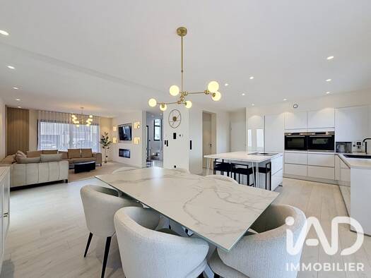Maison à vendre 459 000 € 6 pièces 4 chambres 165 m² 484 m² de terrain Ogy-Montoy-Flanville 57530