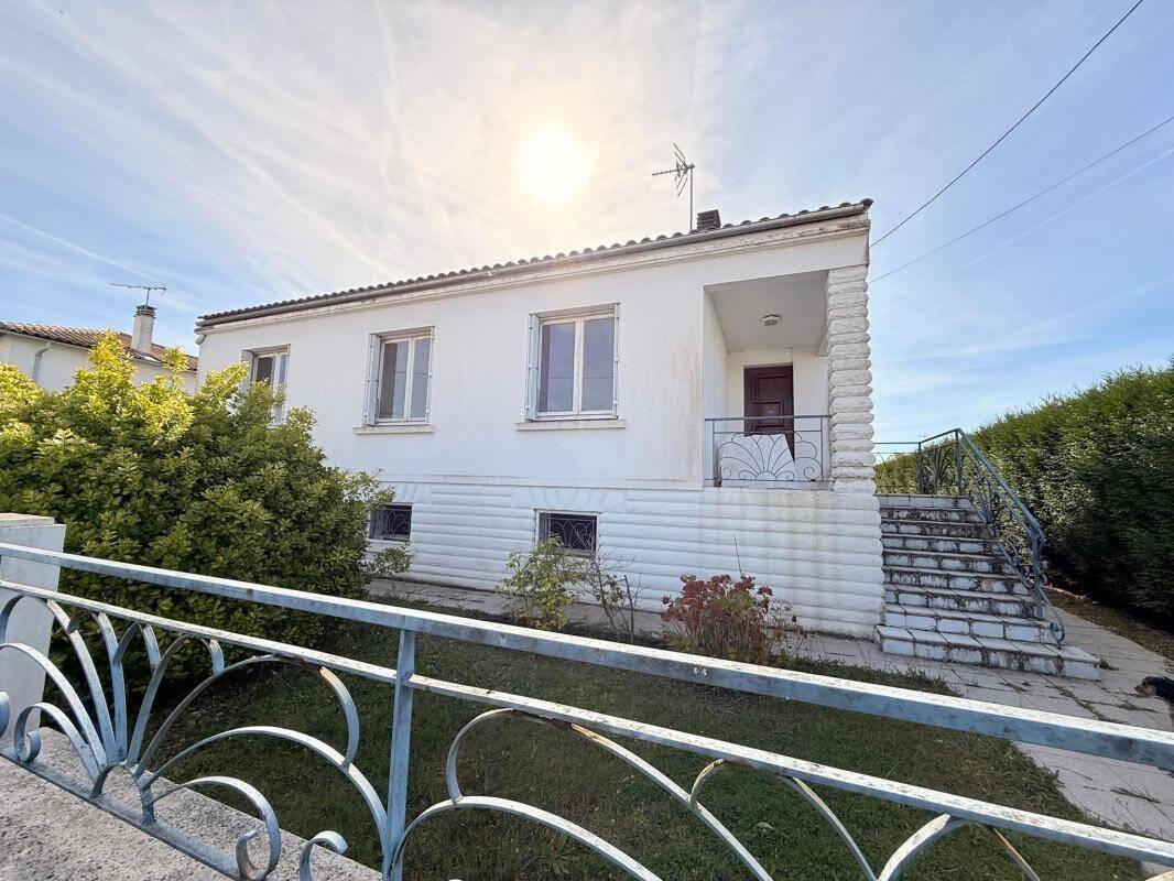 Maison à vendre, 135m², SURGERES