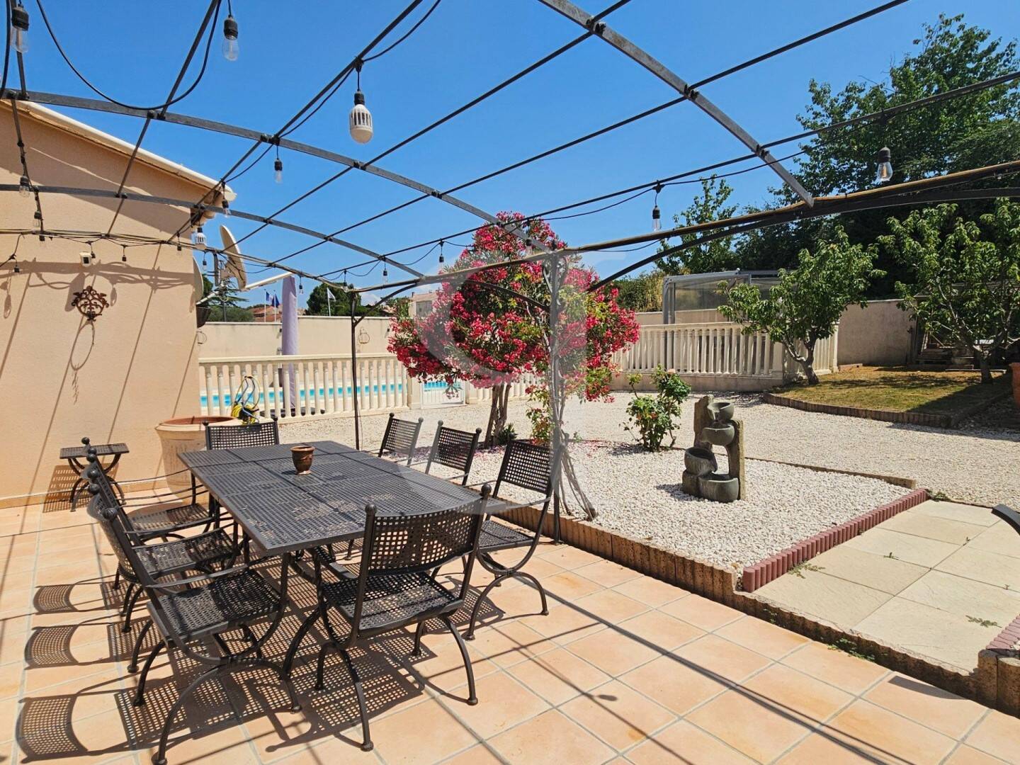 Maison à vendre, 114m², SAINTE CECILE LES VIGNES