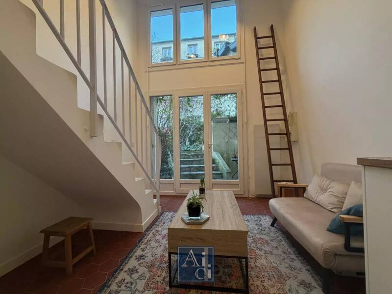 Maison à louer, 24m², PARIS 11E