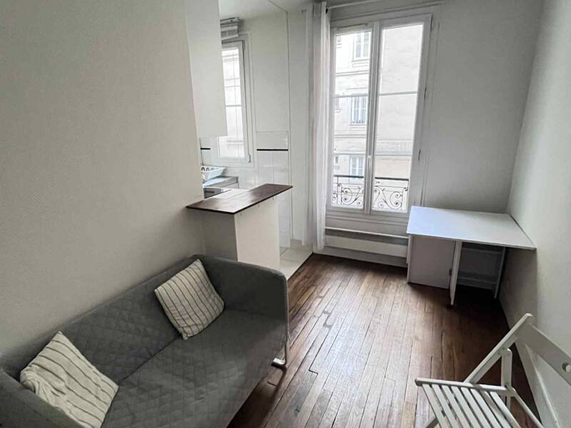 Maison à louer, 24m², PARIS 18E