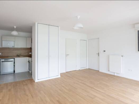 Appartement à louer 960 € 1 pièce 30,6 m² Étage 4/5 Atlantis-Massy Sud Massy 91300