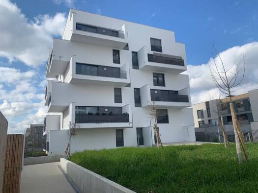 Appartement à louer 850 € 2 pièces 1 chambre 42 m² 4ème étage Carouge Joncs Marins Brétigny-sur-Orge 91220