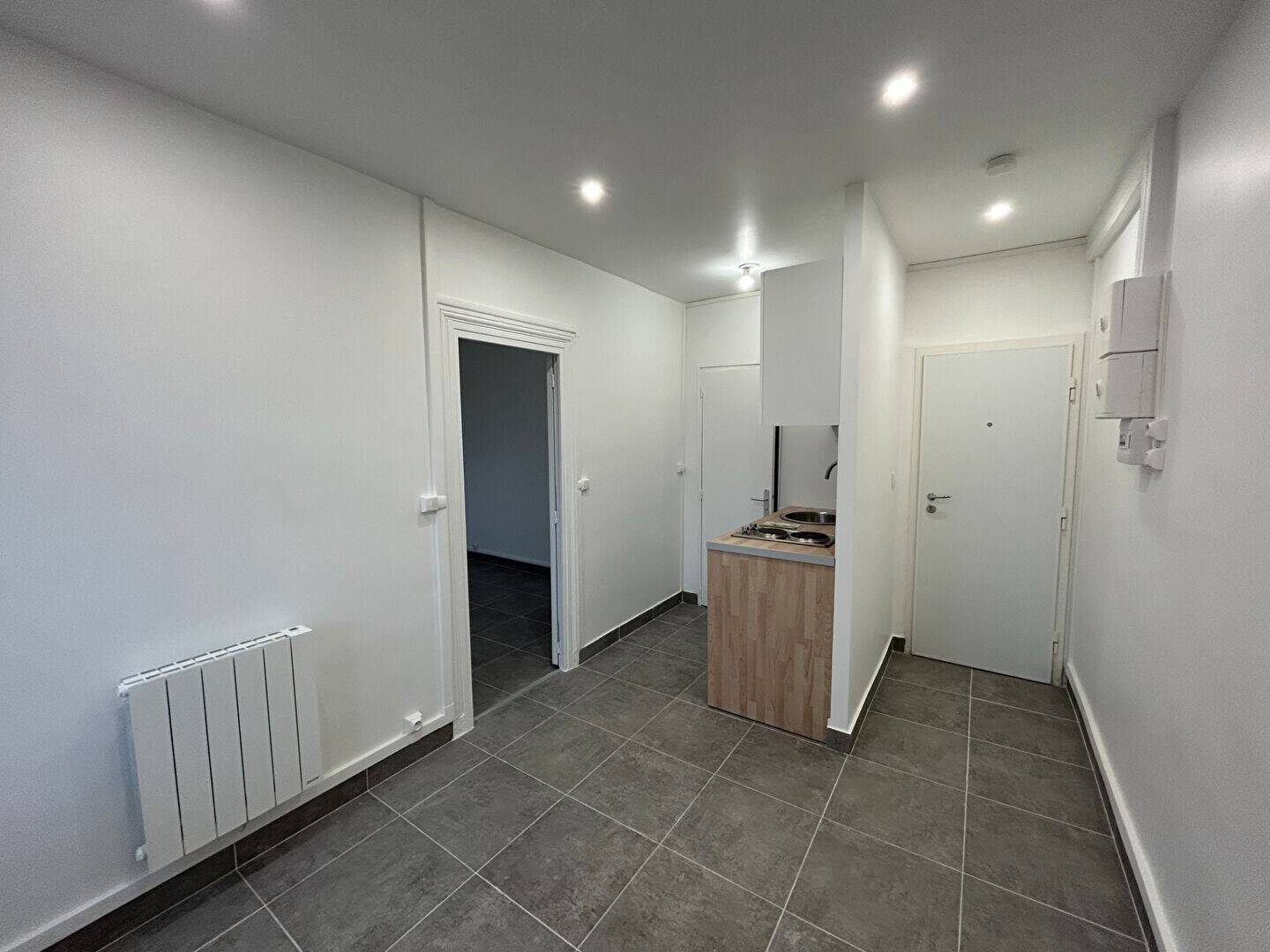Maison à louer, 23m², IVRY SUR SEINE
