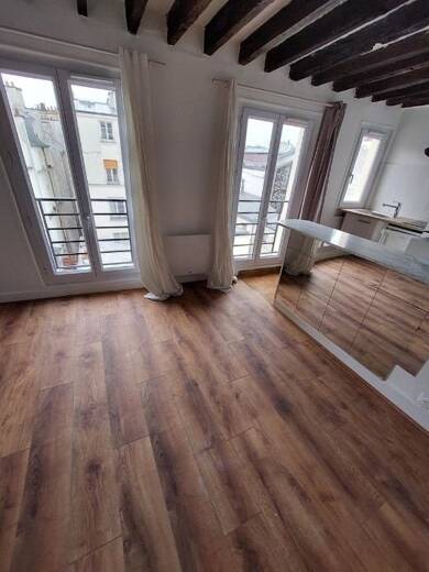 Appartement à louer 830 € 1 pièce 20,6 m² Étage 5/1 Enfants Rouges Paris 3ème 75003