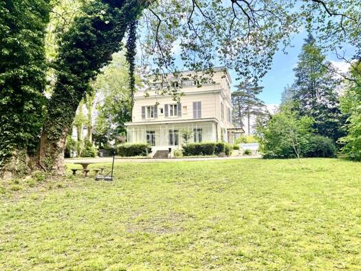 Maison à vendre 2 100 000 € 18 pièces 10 chambres 560 m² Village Le Mée-sur-Seine 77350