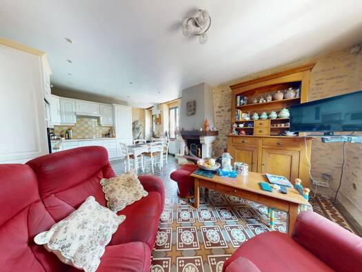 Maison à vendre 187 500 € 6 pièces 3 chambres 157 m² 1 094 m² de terrain Santilly 28310