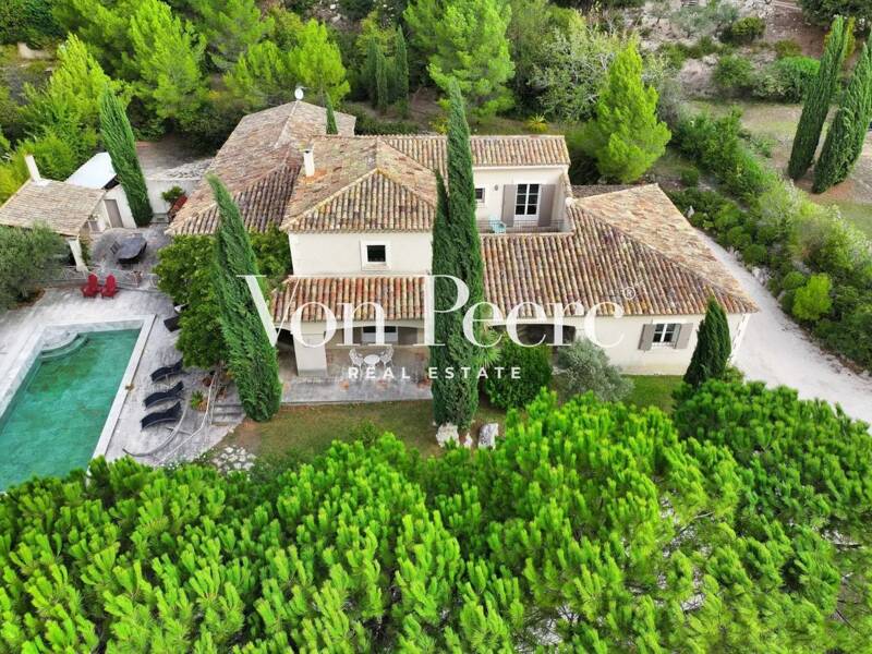 Maison à vendre, 230m², MAUSSANE LES ALPILLES