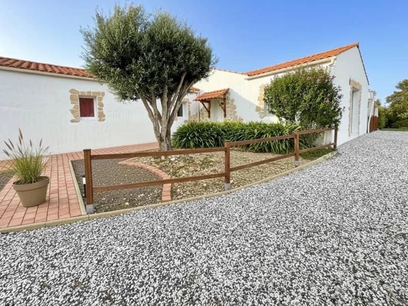 Maison à vendre, 150m², TALMONT SAINT HILAIRE