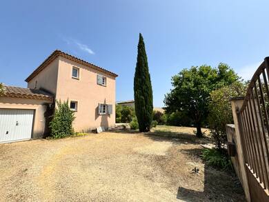 Maison à louer 1 300 € 4 pièces 3 chambres 99 m² 720 m² de terrain Vacqueyras 84190