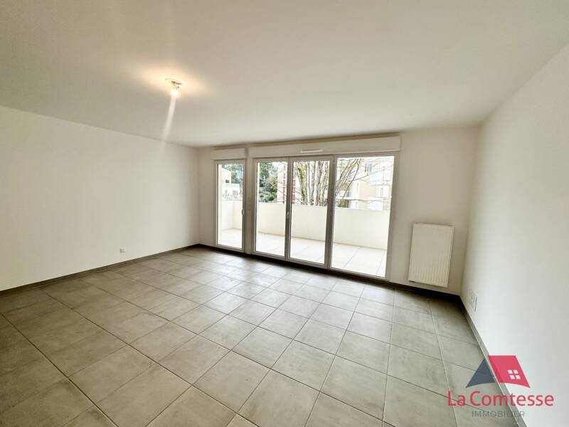 Maison à louer, 87m², MARSEILLE 13E