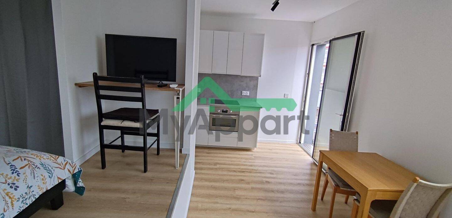 Maison à louer, 25m², ISSY LES MOULINEAUX