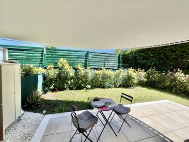 Appartement à louer 1 850 € 3 pièces 2 chambres 66 m² RDC Villeneuve-Loubet 06270