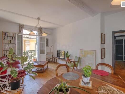 Appartement à louer 1 043 € 4 pièces 3 chambres 94,3 m² 3ème étage Puget-Théâtre Toulon 83000