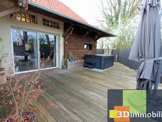 Maison de plain-pied à vendre 269 000 € 4 pièces 3 chambres 95 m² 575 m² de terrain Louhans 71500