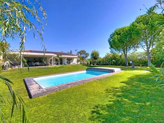 Maison à vendre 930 000 € 5 pièces 3 chambres 168 m² 3 300 m² de terrain Périphérie Lunel 34400