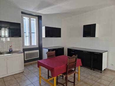 Appartement à louer 515 € 4 pièces 3 chambres 80 m² Meyrannes 30410
