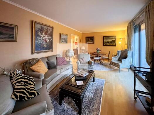 Appartement à vendre 160 000 € 2 pièces 57 m² Étage 5/1 Port sous la Lune Nogent-sur-Marne 94130