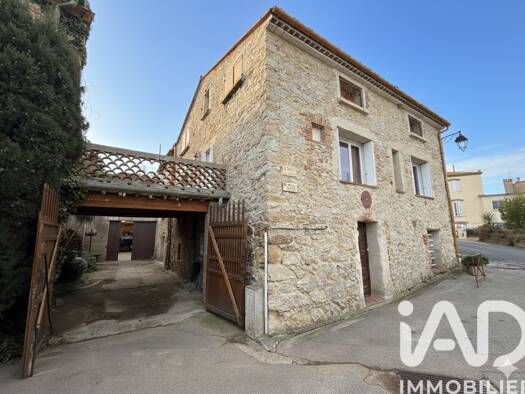 Maison à vendre 392 000 € 8 pièces 4 chambres 223 m² 552 m² de terrain Llauro 66300