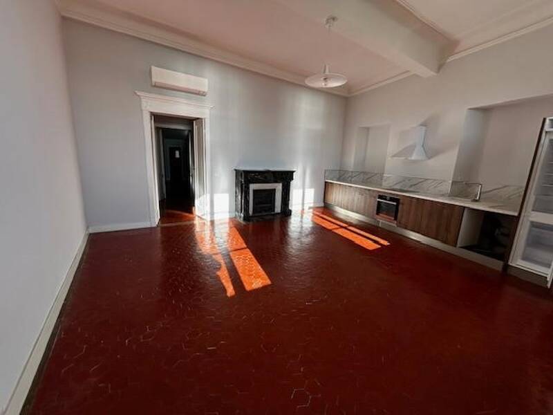 Maison à louer, 93m², NICE