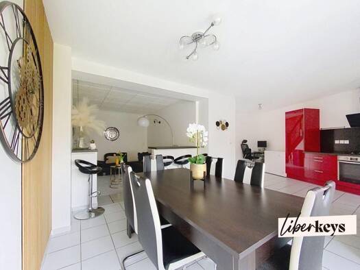 Maison à vendre 288 500 € 4 pièces 3 chambres 98,3 m² Les Arboras Grigny-sur-Rhône 69520