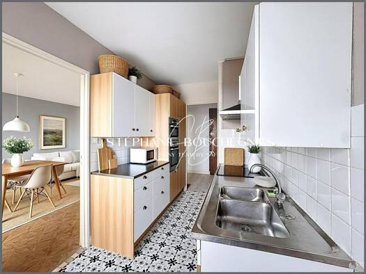 Appartement à vendre 136 900 € 3 pièces 2 chambres 64 m² Étage 5/10 Saint Pierre Royan 17200